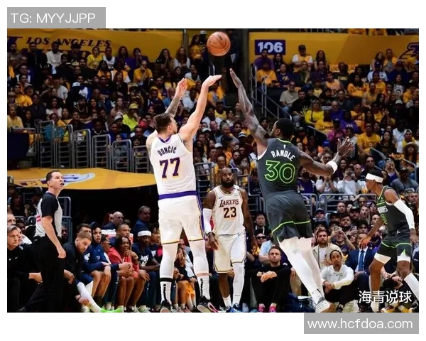 湖人主帅批评球队防守不力，球员面临调整压力